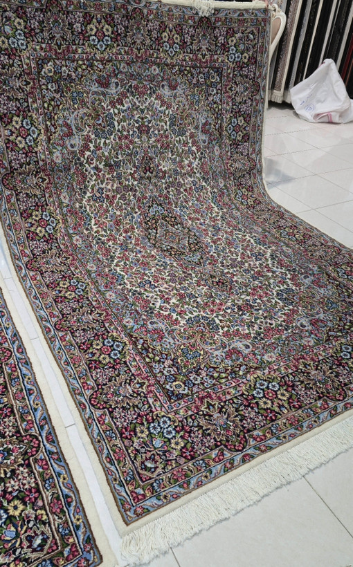 فرش دستباف جفت شش متری گل ریز کرمان