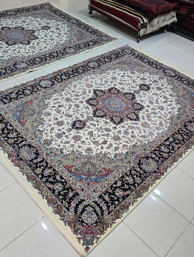فرش دستباف جفت نه متری سفارشی بافت