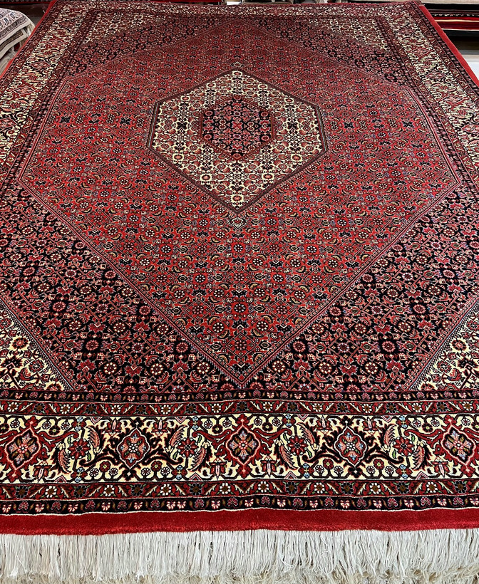 فرش دستباف نه متری نقشه ماهی بیجار روناسی